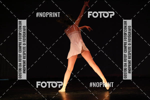 Buy your photos of the eventFORMATURA LILIAN GUMIEIRO on Fotop