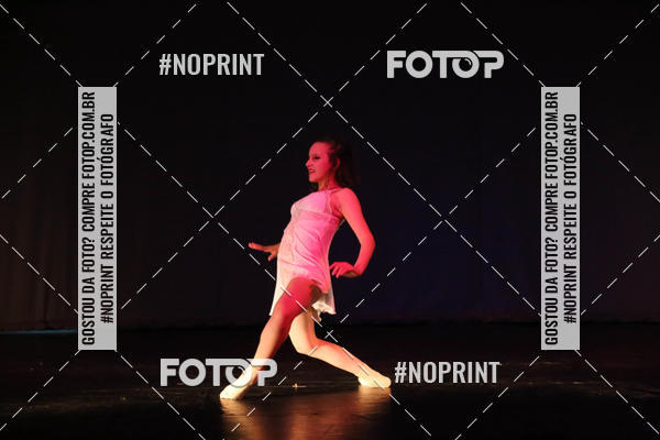 Buy your photos of the eventFORMATURA LILIAN GUMIEIRO on Fotop