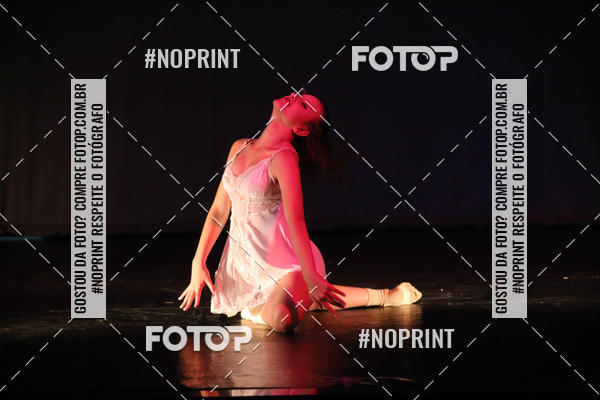 Buy your photos of the eventFORMATURA LILIAN GUMIEIRO on Fotop