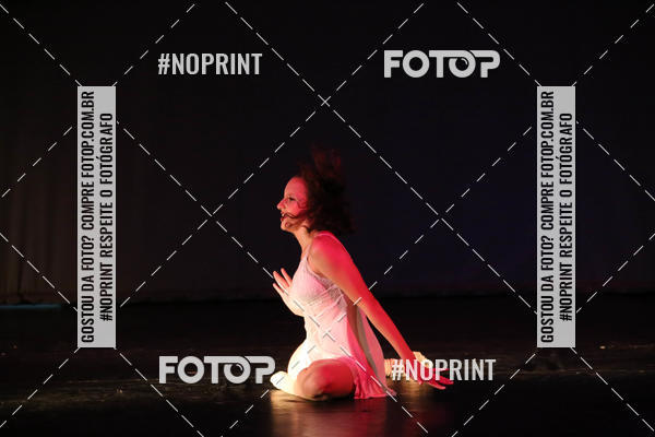 Buy your photos of the eventFORMATURA LILIAN GUMIEIRO on Fotop