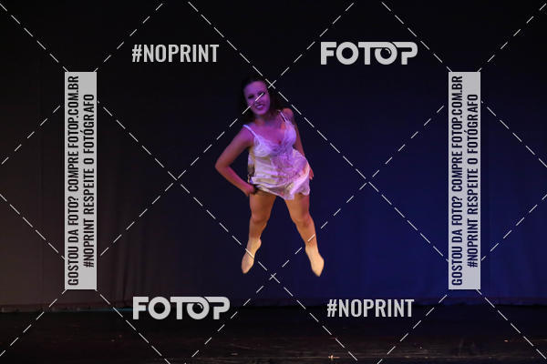 Buy your photos of the eventFORMATURA LILIAN GUMIEIRO on Fotop