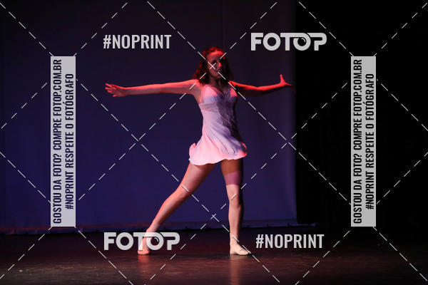 Buy your photos of the eventFORMATURA LILIAN GUMIEIRO on Fotop