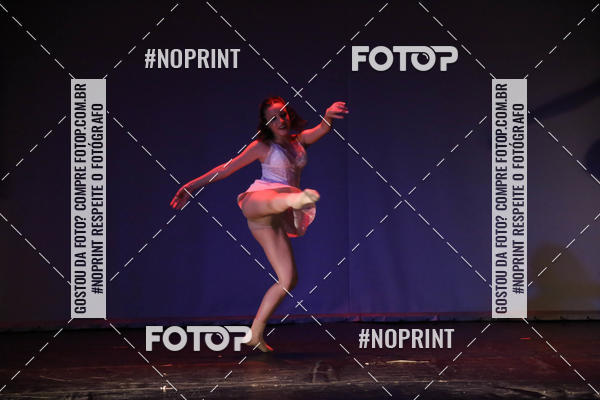 Buy your photos of the eventFORMATURA LILIAN GUMIEIRO on Fotop