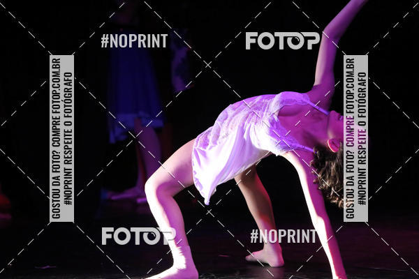 Buy your photos of the eventFORMATURA LILIAN GUMIEIRO on Fotop