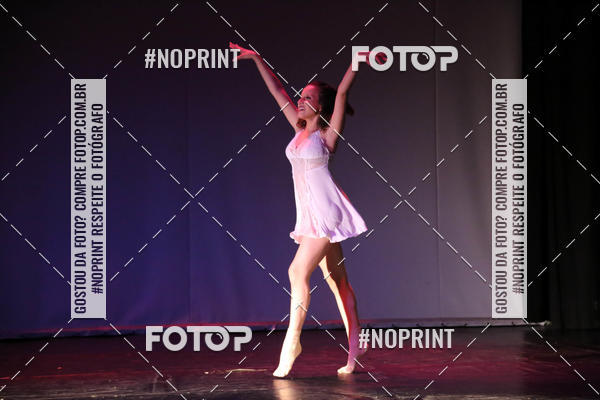 Buy your photos of the eventFORMATURA LILIAN GUMIEIRO on Fotop