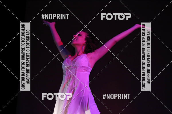 Buy your photos of the eventFORMATURA LILIAN GUMIEIRO on Fotop