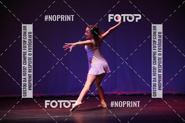 Buy your photos of the eventFORMATURA LILIAN GUMIEIRO on Fotop