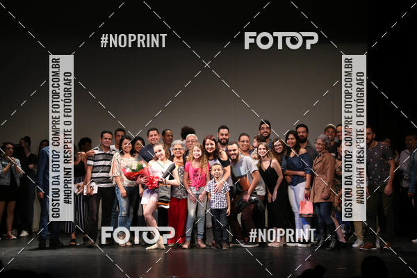 Buy your photos of the eventFORMATURA LILIAN GUMIEIRO on Fotop