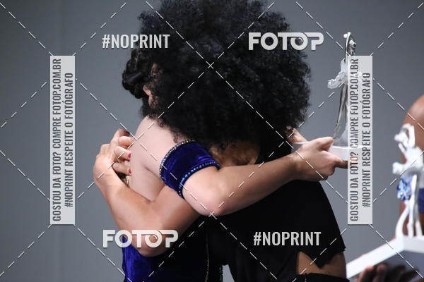 Buy your photos of the eventFORMATURA LILIAN GUMIEIRO on Fotop