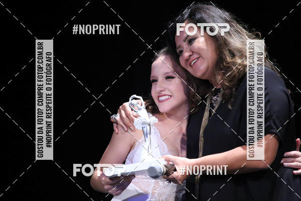 Buy your photos of the eventFORMATURA LILIAN GUMIEIRO on Fotop