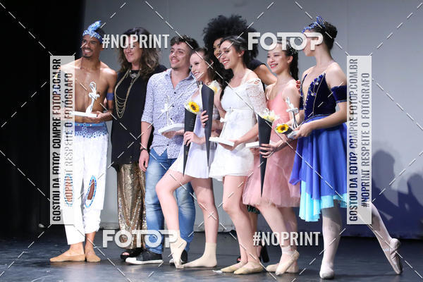 Buy your photos of the eventFORMATURA LILIAN GUMIEIRO on Fotop