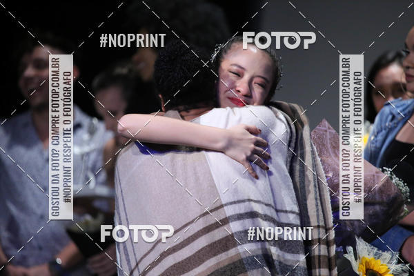 Buy your photos of the eventFORMATURA LILIAN GUMIEIRO on Fotop
