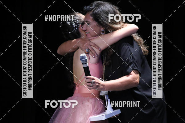 Buy your photos of the eventFORMATURA LILIAN GUMIEIRO on Fotop