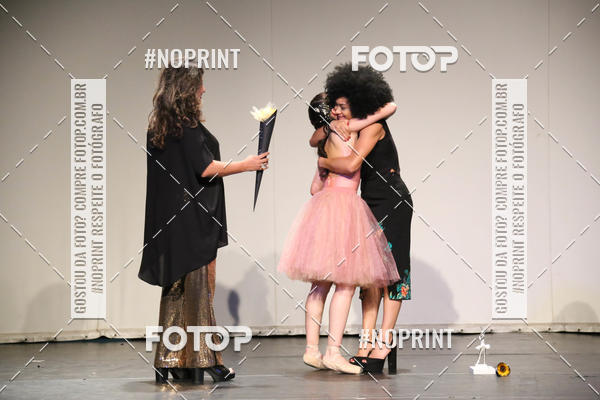 Buy your photos of the eventFORMATURA LILIAN GUMIEIRO on Fotop