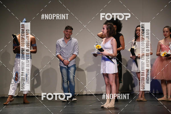 Buy your photos of the eventFORMATURA LILIAN GUMIEIRO on Fotop