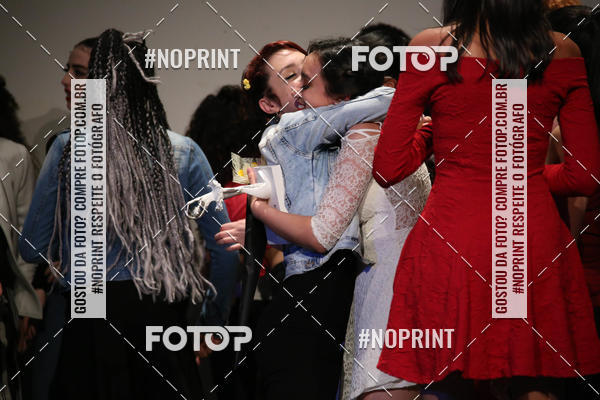 Buy your photos of the eventFORMATURA LILIAN GUMIEIRO on Fotop