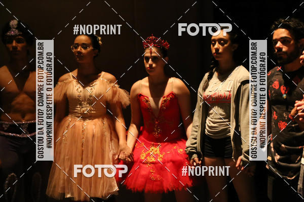 Buy your photos of the eventFORMATURA LILIAN GUMIEIRO on Fotop