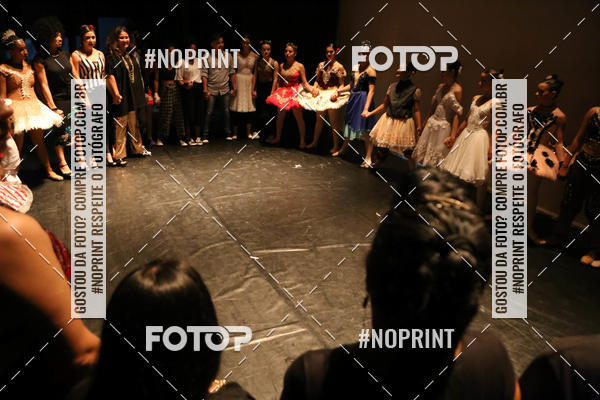 Buy your photos of the eventFORMATURA LILIAN GUMIEIRO on Fotop