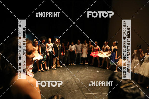 Buy your photos of the eventFORMATURA LILIAN GUMIEIRO on Fotop