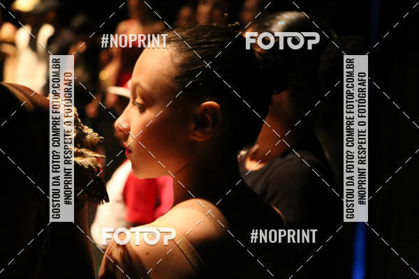 Buy your photos of the eventFORMATURA LILIAN GUMIEIRO on Fotop