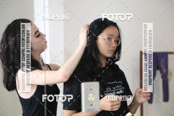 Buy your photos of the eventFORMATURA LILIAN GUMIEIRO on Fotop