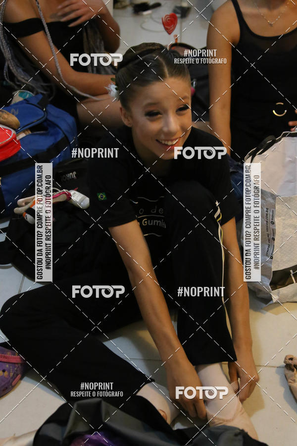 Buy your photos of the eventFORMATURA LILIAN GUMIEIRO on Fotop