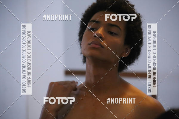 Buy your photos of the eventFORMATURA LILIAN GUMIEIRO on Fotop