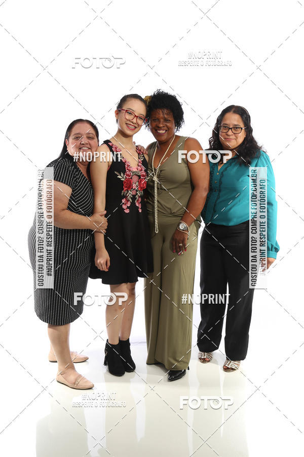 Buy your photos of the eventFORMATURA LILIAN GUMIEIRO on Fotop