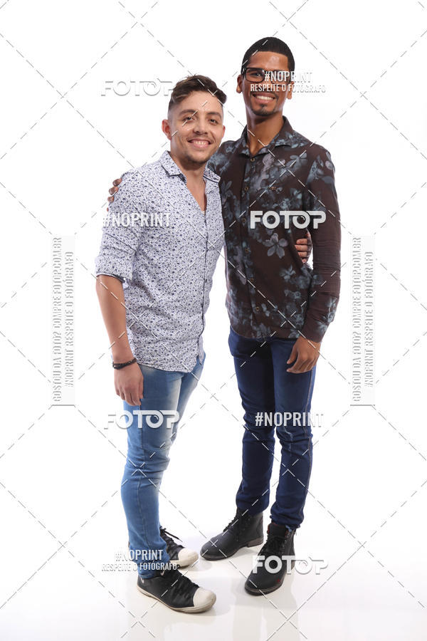 Buy your photos of the eventFORMATURA LILIAN GUMIEIRO on Fotop