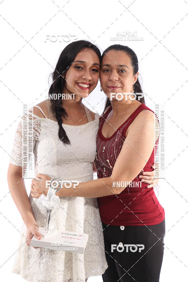 Buy your photos of the eventFORMATURA LILIAN GUMIEIRO on Fotop