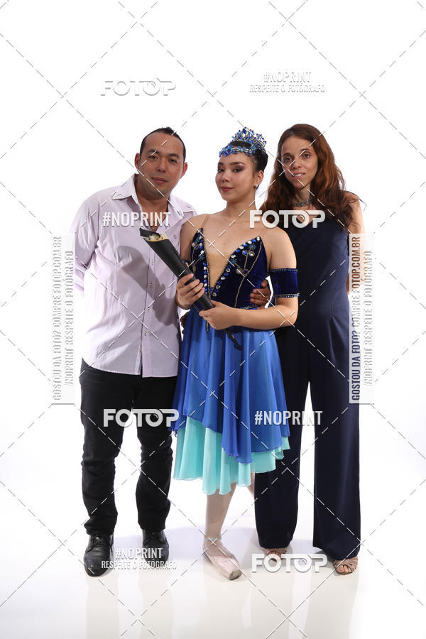 Buy your photos of the eventFORMATURA LILIAN GUMIEIRO on Fotop