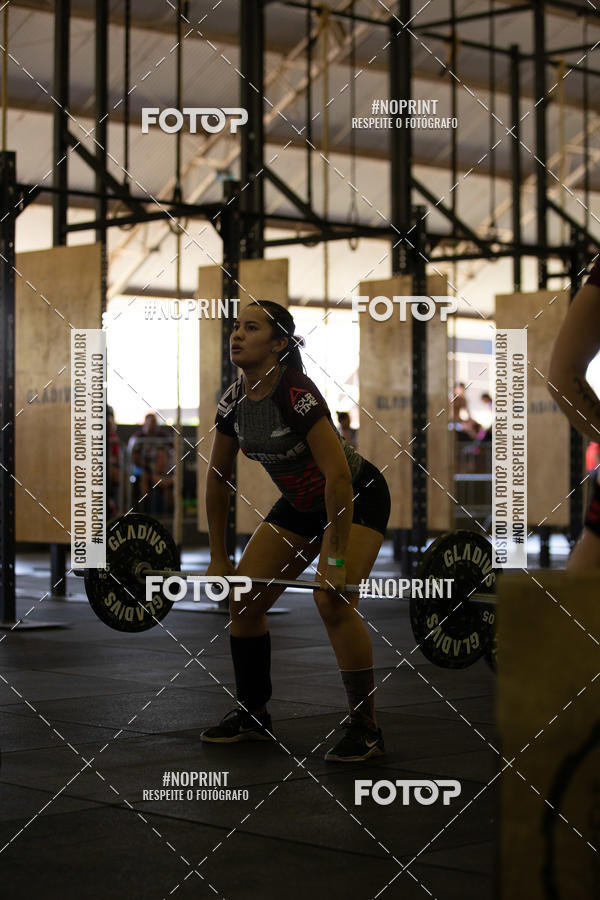 Achetez vos photos de l'vnementExtreme Games - Crossfit sur Fotop