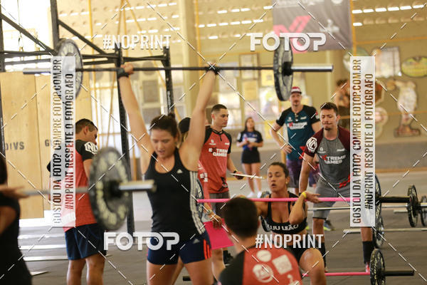Achetez vos photos de l'vnementExtreme Games - Crossfit sur Fotop