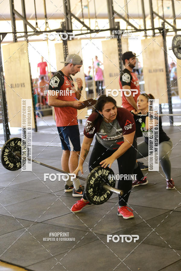 Achetez vos photos de l'vnementExtreme Games - Crossfit sur Fotop
