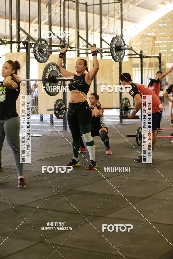 Achetez vos photos de l'vnementExtreme Games - Crossfit sur Fotop