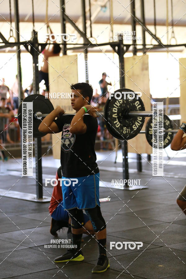 Achetez vos photos de l'vnementExtreme Games - Crossfit sur Fotop