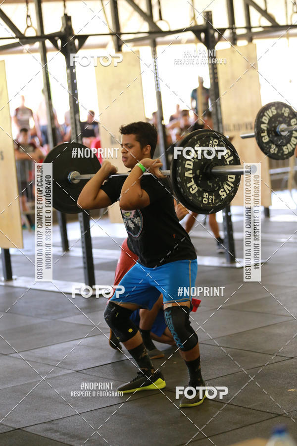 Achetez vos photos de l'vnementExtreme Games - Crossfit sur Fotop