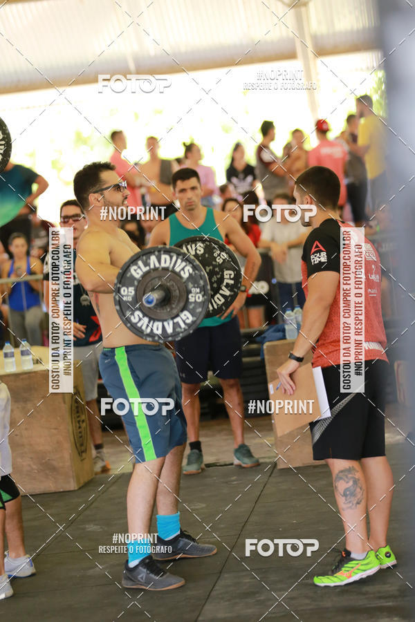 Achetez vos photos de l'vnementExtreme Games - Crossfit sur Fotop