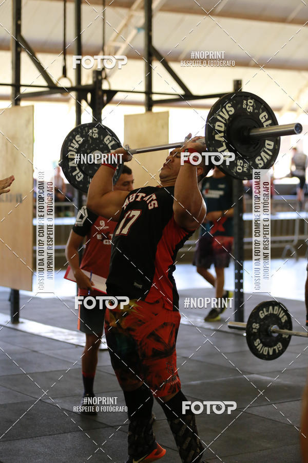 Achetez vos photos de l'vnementExtreme Games - Crossfit sur Fotop