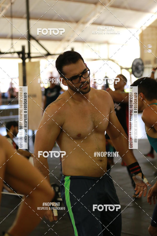 Achetez vos photos de l'vnementExtreme Games - Crossfit sur Fotop
