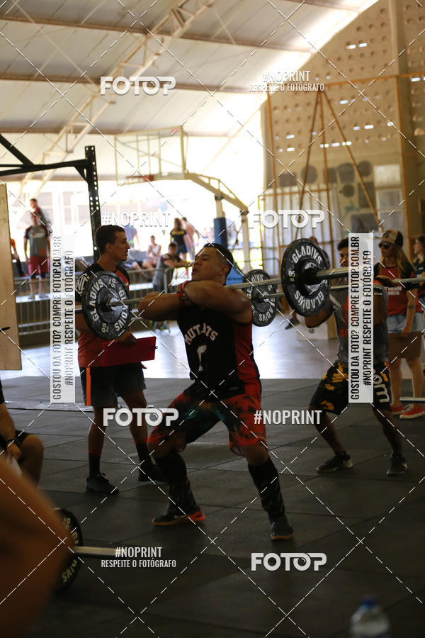 Achetez vos photos de l'vnementExtreme Games - Crossfit sur Fotop