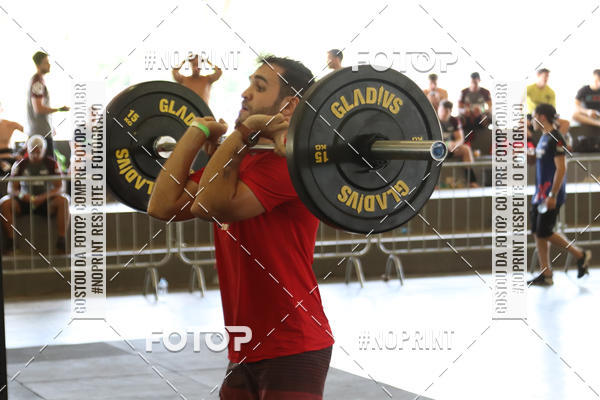 Achetez vos photos de l'vnementExtreme Games - Crossfit sur Fotop
