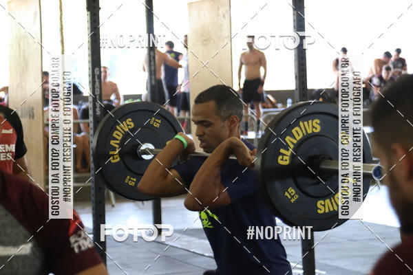 Achetez vos photos de l'vnementExtreme Games - Crossfit sur Fotop