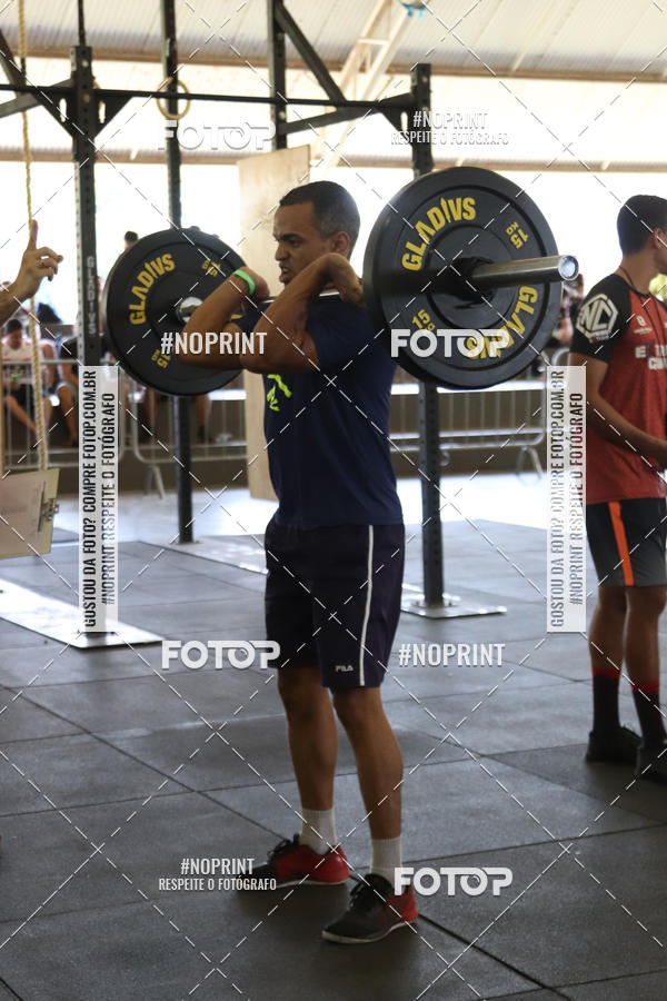 Achetez vos photos de l'vnementExtreme Games - Crossfit sur Fotop