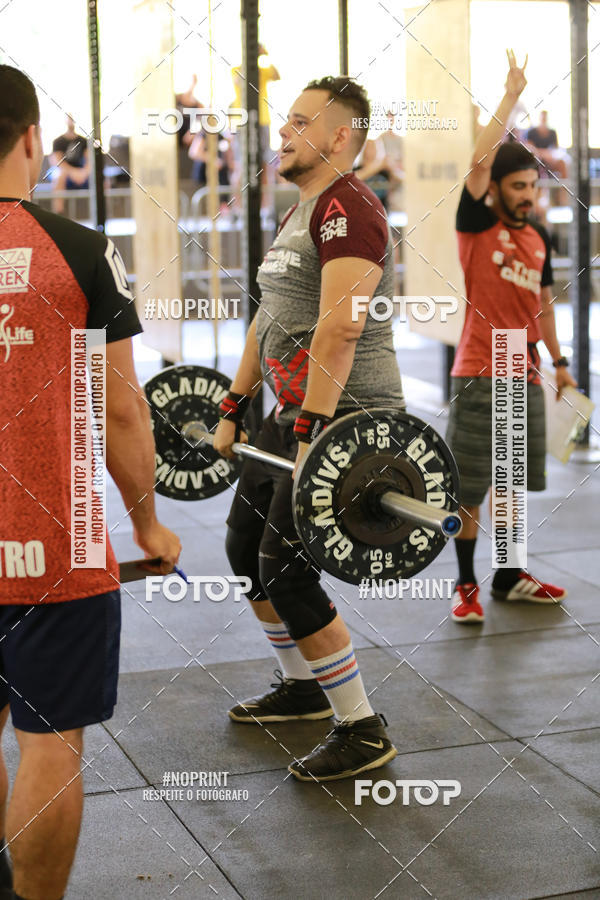 Achetez vos photos de l'vnementExtreme Games - Crossfit sur Fotop