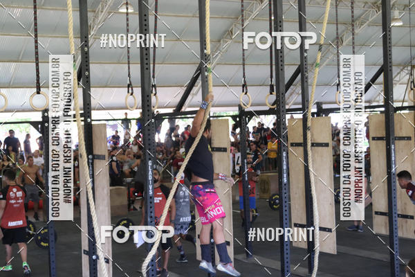 Achetez vos photos de l'vnementExtreme Games - Crossfit sur Fotop