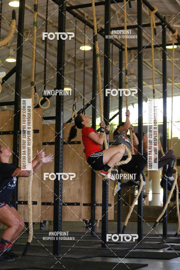 Achetez vos photos de l'vnementExtreme Games - Crossfit sur Fotop