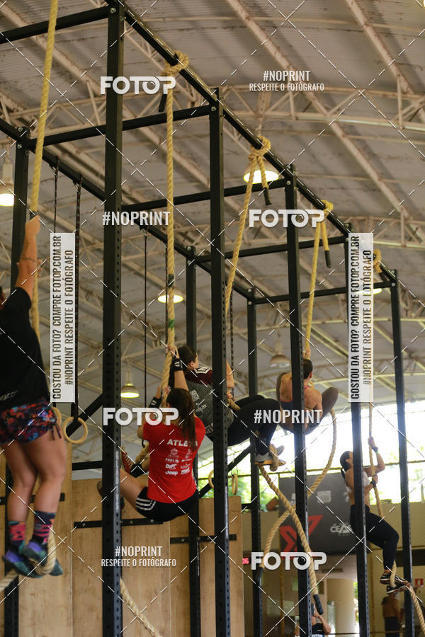 Achetez vos photos de l'vnementExtreme Games - Crossfit sur Fotop
