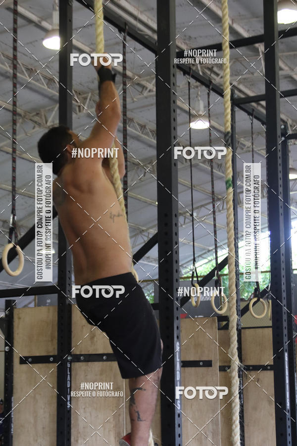 Achetez vos photos de l'vnementExtreme Games - Crossfit sur Fotop