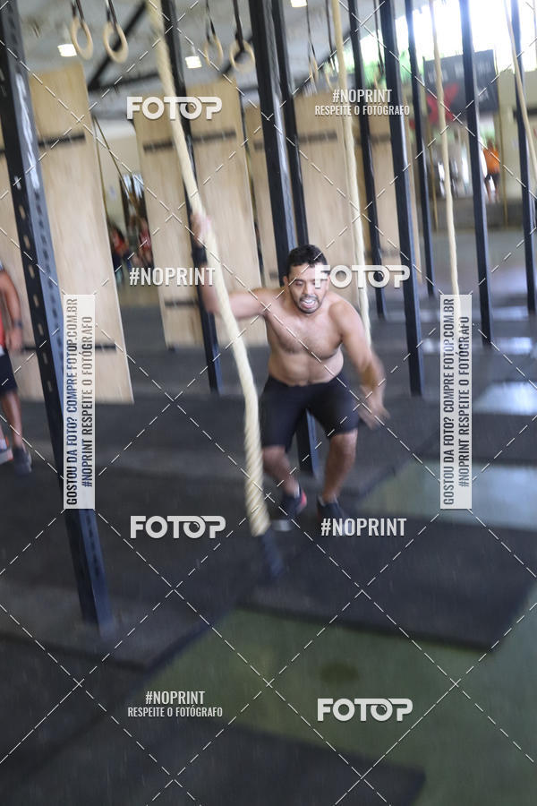 Achetez vos photos de l'vnementExtreme Games - Crossfit sur Fotop